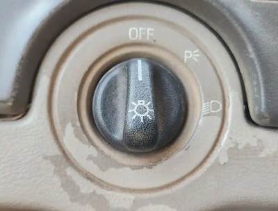 Sterling L7500 Interior Part