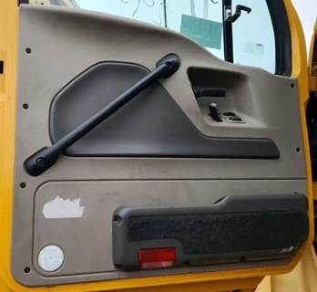 Sterling L9500 Interior Part