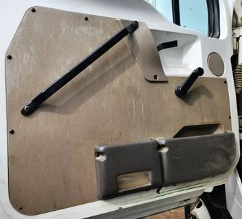 Sterling L9500 Interior Part