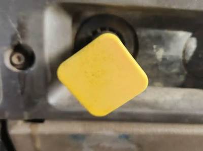 Sterling L9500 Interior Part