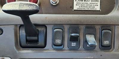 Sterling L9500 Interior Part