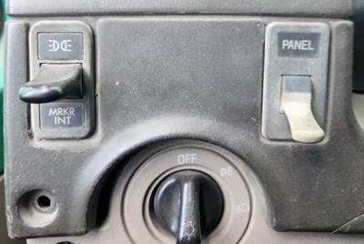 Sterling L9500 Interior Part