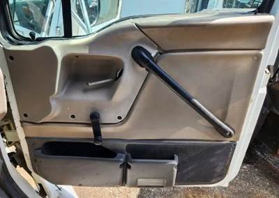 Sterling L9500 Interior Part