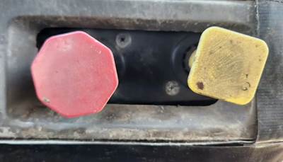 Sterling L9500 Interior Part