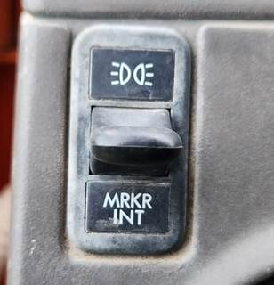 Used 2007 Sterling L9500 Miscellaneous Dash Switches