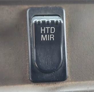 Used 2000 Sterling L9500 Miscellaneous Dash Switches