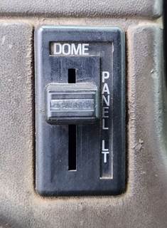 Used 2000 Sterling L9500 Miscellaneous Dash Switches, Dome Panel Light