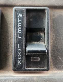 Used 2005 Sterling L9500 Miscellaneous Dash Switches, Wheel Lock Control