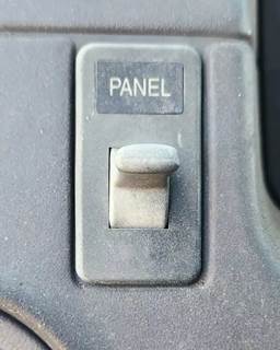 Used 2007 Sterling L9500 Miscellaneous Dash Switches – Panel Lights