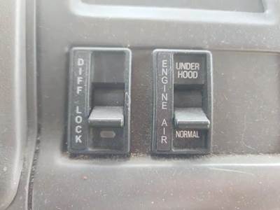 Sterling LT8500 Interior Part