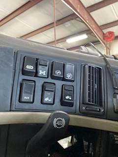 Volvo VNL Interior Part