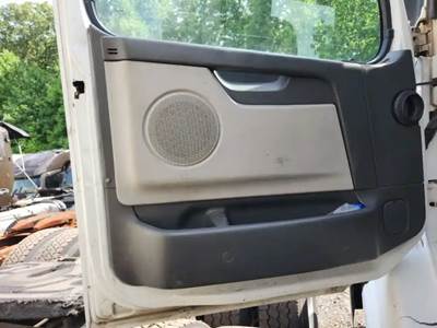 Volvo VNL Interior Part