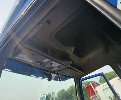 Volvo VNL Interior Part