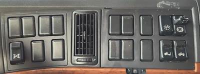 Volvo VNL Interior Part
