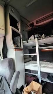 Volvo VNL Interior Part