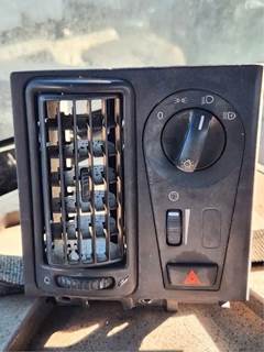 Volvo VNL Interior Part