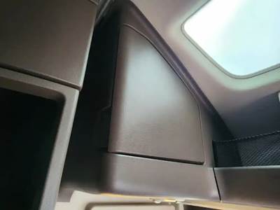 Volvo VNL Interior Part