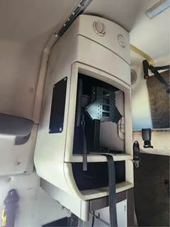 Volvo VNL Interior Part