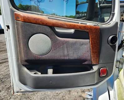 Used 2006 Volvo VNL Left Interior Door Panel, Grey, Power