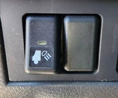 Used 2006 Volvo VNL Miscellaneous Dash Switches, Controls: Fog Lights