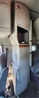 Used 2006 Volvo VNL Right Sleeper Cabinets, Grey Plastic