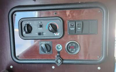 Western Star 5700 Interior Part