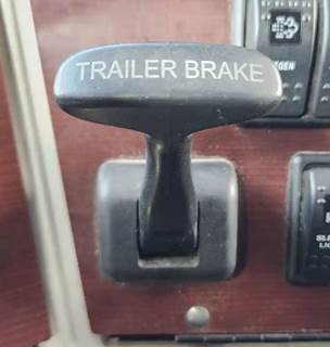 Used 2018 Western Star 5700 Miscellaneous Dash Switches, Trailer Brake Control