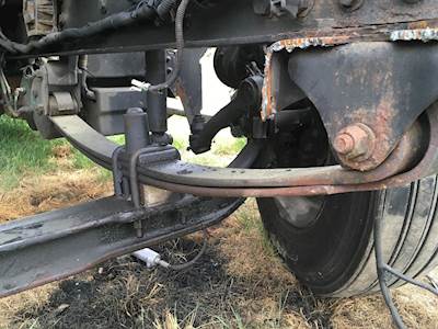 Freightliner Cascadia 113 Front Leaf Spring