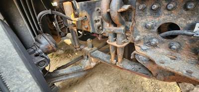 Freightliner Cascadia 113 Front Leaf Spring