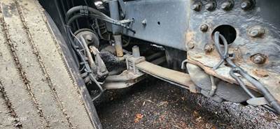 Freightliner Cascadia 113 Front Leaf Spring