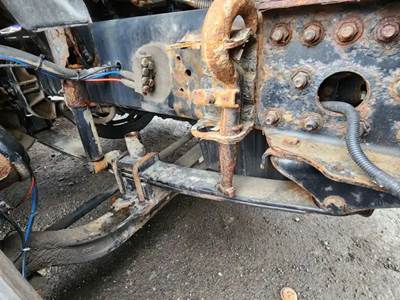 Freightliner Cascadia 113 Front Leaf Spring