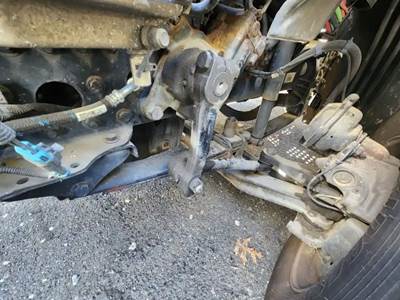 Freightliner Cascadia 113 Front Leaf Spring