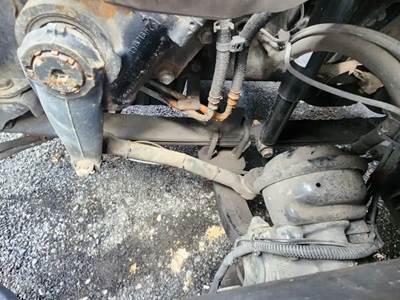 Freightliner Cascadia 113 Front Leaf Spring