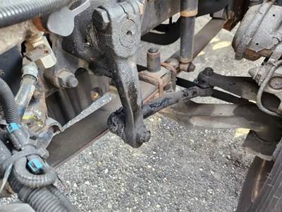 Freightliner Cascadia 125 Front Leaf Spring