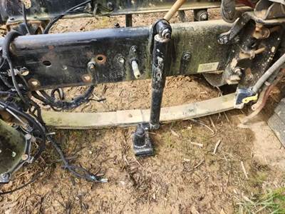 Freightliner Cascadia 125 Front Leaf Spring