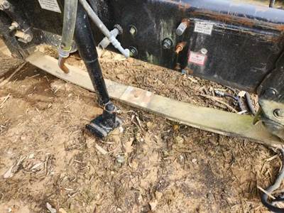 Freightliner Cascadia 125 Front Leaf Spring