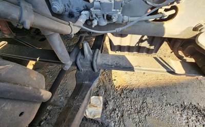 Freightliner Cascadia 126 Front Leaf Spring