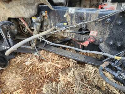 Freightliner Cascadia 126 Front Leaf Spring