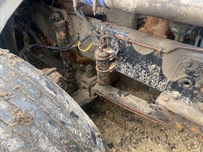 Freightliner Columbia 120 Front Leaf Spring