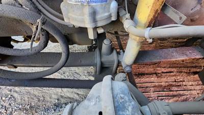 Freightliner Columbia 120 Front Leaf Spring