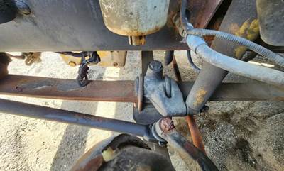 Freightliner Columbia 120 Front Leaf Spring