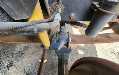 Freightliner Columbia 120 Front Leaf Spring