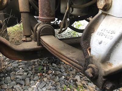 Freightliner FLD112 Front Leaf Spring for a 1986 Freightliner FLD112SD