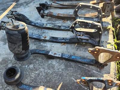 International DuraStar 4300 Front Leaf Spring