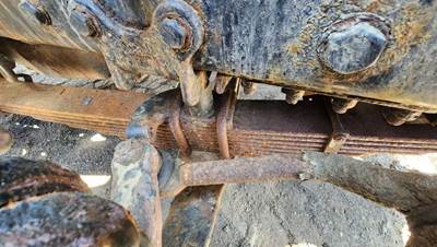 Sterling L9500 Front Leaf Spring