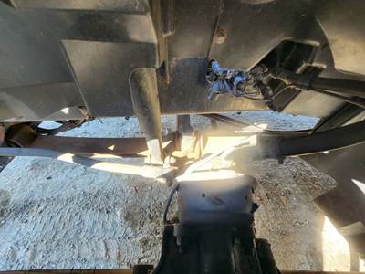 Volvo VNL Front Leaf Spring