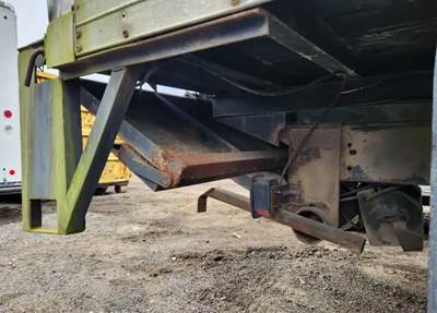 Ford F-700 Liftgate for a 1995 Ford F700