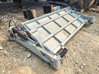 Maxon GPTLR 2,500 Lb Power Liftgate for 2022 International MV607