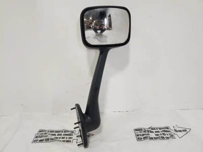Freightliner Cascadia 113 Right Mirror