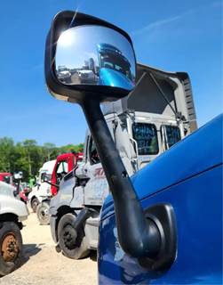 Freightliner Cascadia 125 Left Mirror